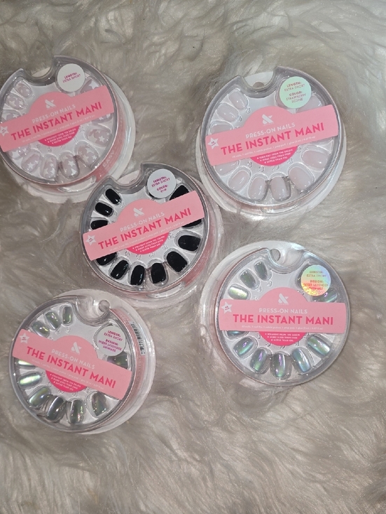 Olive and June Other - Olive and June 5 set press on set bundle  Shimmer Strawberry extra short 3 & 4